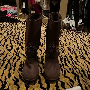 Koolaburra Austrailan sheepskin boots